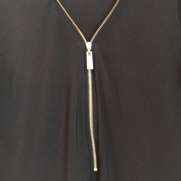 Black top medium - Picture 5 of 7